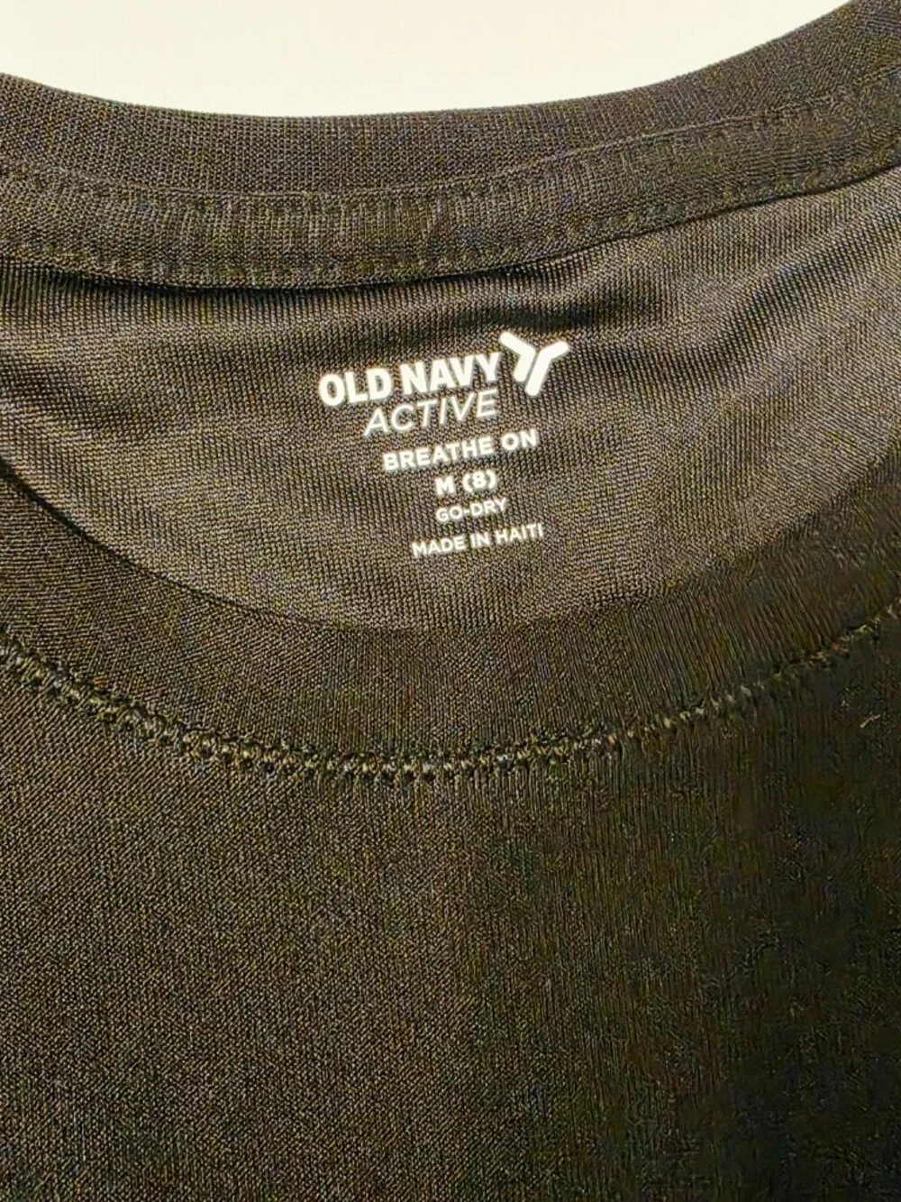 Old Navy Active Lot of 2 Girls Sz Medium 8 Go-Dry Short Sleeve Athletic Shirts